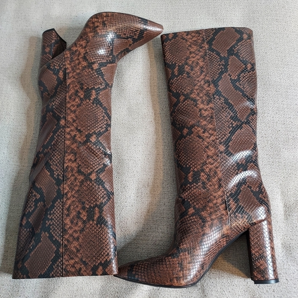 INC Paiton Block Heel knee-high boots - Picture 4 of 13